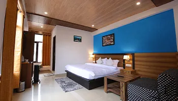 Hotel Amritara The Avadh Badrinath