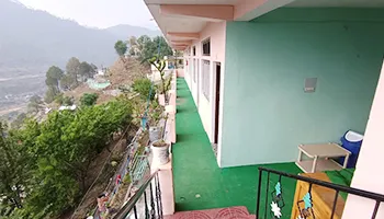  Hotel Barkot Inn Barkot
