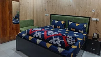 Hotel Kirtilok Gangotri