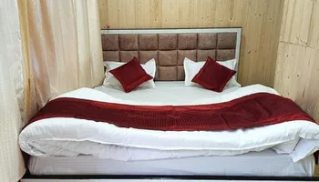 Hotel Shwetambara Gangotri