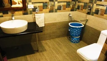Ginseng Hotels Forest View & Restaurant Mussoorie