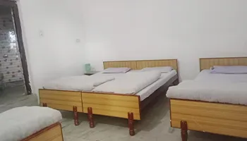 Hotel Amisha Guptkashi