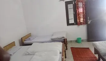 Hotel Amisha Guptkashi