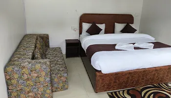 Hotel Raja Resort Guptkashi