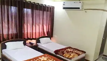 Hotel Shubham Guptkashi