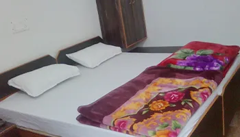 Hotel Vishnu Palace Guptkashi