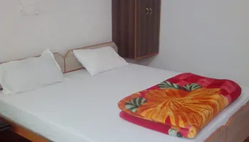 Hotel Vishnu Palace Guptkashi