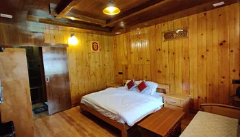 Hotel Royal Hillcrest Harsil
