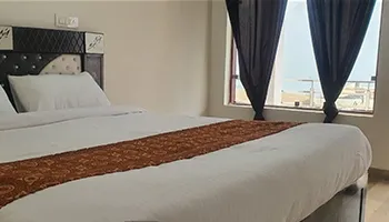 Hotel SPT Palace Phata