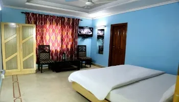 Hotel Apsara Mussoorie