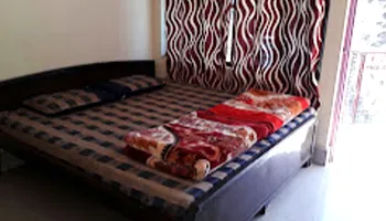 Hotel Jagat Raj Sitapur