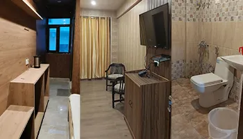 Hotel Laxmi Divine Badrinath