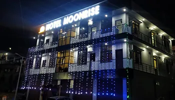 Hotel Moonrise Sitapur