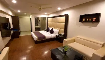 Hotel Starz Clarks Inn Mussoorie