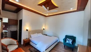 Hotel Char Machan Guptkashi