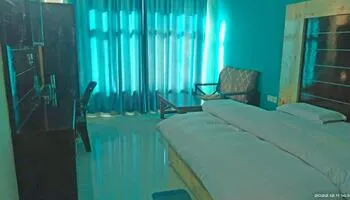  Hotel Comfort Inn Pipalkoti