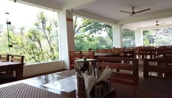  Hotal Harela Inn Pipalkoti