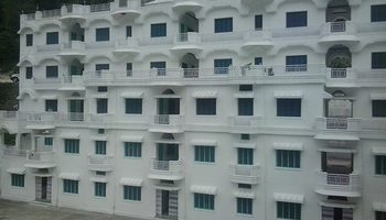 Hotel JPG Palace Sitapur