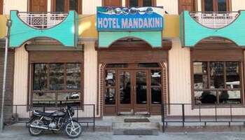 Hotel Mandakini Jankichatti