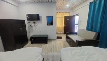 Hotel Neelkanth Badrinath