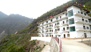 Hotel Samrat Resort Rudraprayag