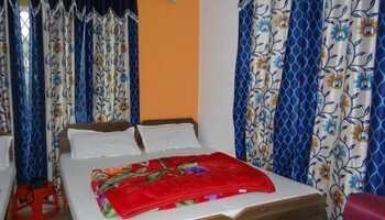 Hotel Shree Hari & Restaurant Sitapur