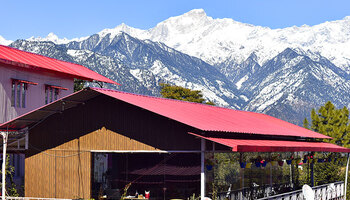 Hotel The Village Retreat Resort Guptkashi