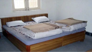 Hotel Himgiri Guest House  Badrinath