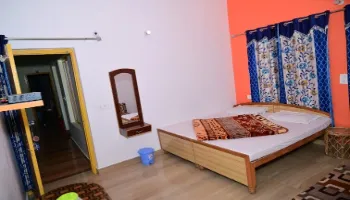 Hotel Shri Hari Sersi