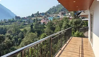 Hotel Omkar Comforts Sersi