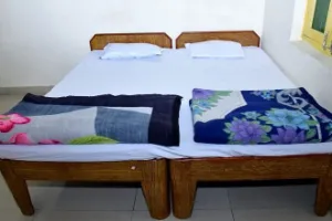  Hotel Aligarh Bhawan Ukhimath