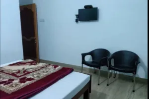  Hotel Aligarh Bhawan Ukhimath