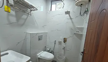 Hotel Narendra Orchid, Phata