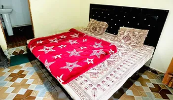 RK Inn, Gaurikund