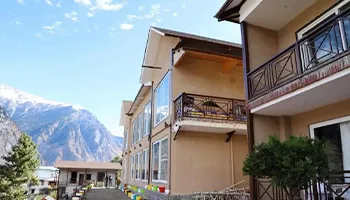 Tathastu Maitri Ski Resort Joshimath