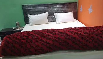 Yamuna Parmarth Hotel & Restorent Kharsali