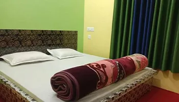Hotel New Devlok Sitapur