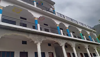 New Maa Aakash Ganga Hotel Sitapur