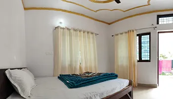 Omkareshwar Tourist Lodge Sitapur