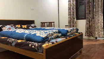 Hotel Devlok & Restuarant Sonprayag