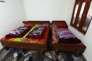 Gayatri Hotel