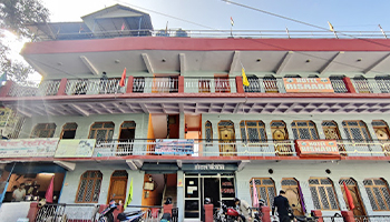 Hotel Rishabh