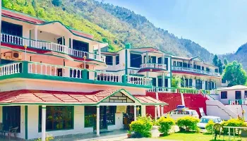 Hotel Shangrila Resort