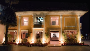 Hotel Starz Clarks Inn