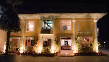 Hotel Starz Clarks Inn