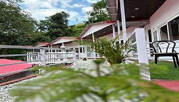 Hotel Shivash Trident Resort