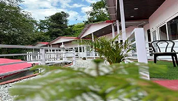 Hotel Shivash Trident Resort