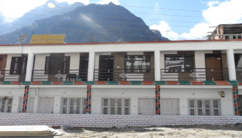 Nar naryan Guest house