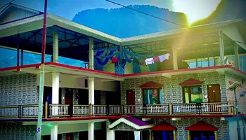 Yamuna Parmarth Hotel & Restorent